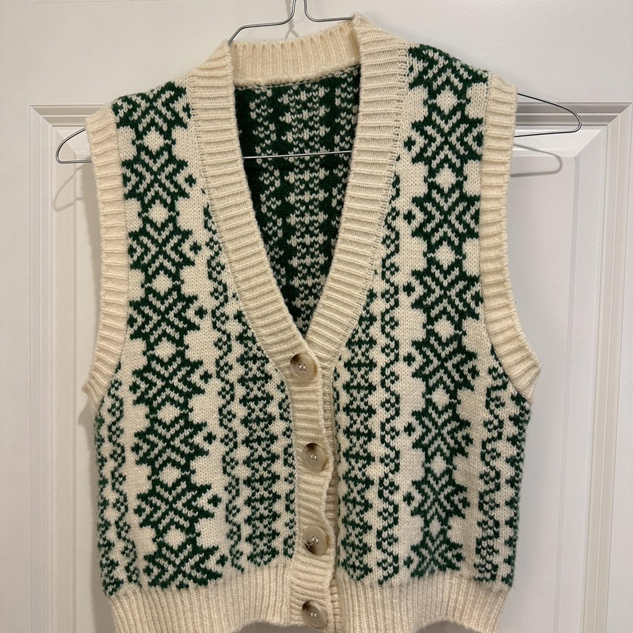 CIDER Sweater Vest. White/Green snow flake design.... - Depop