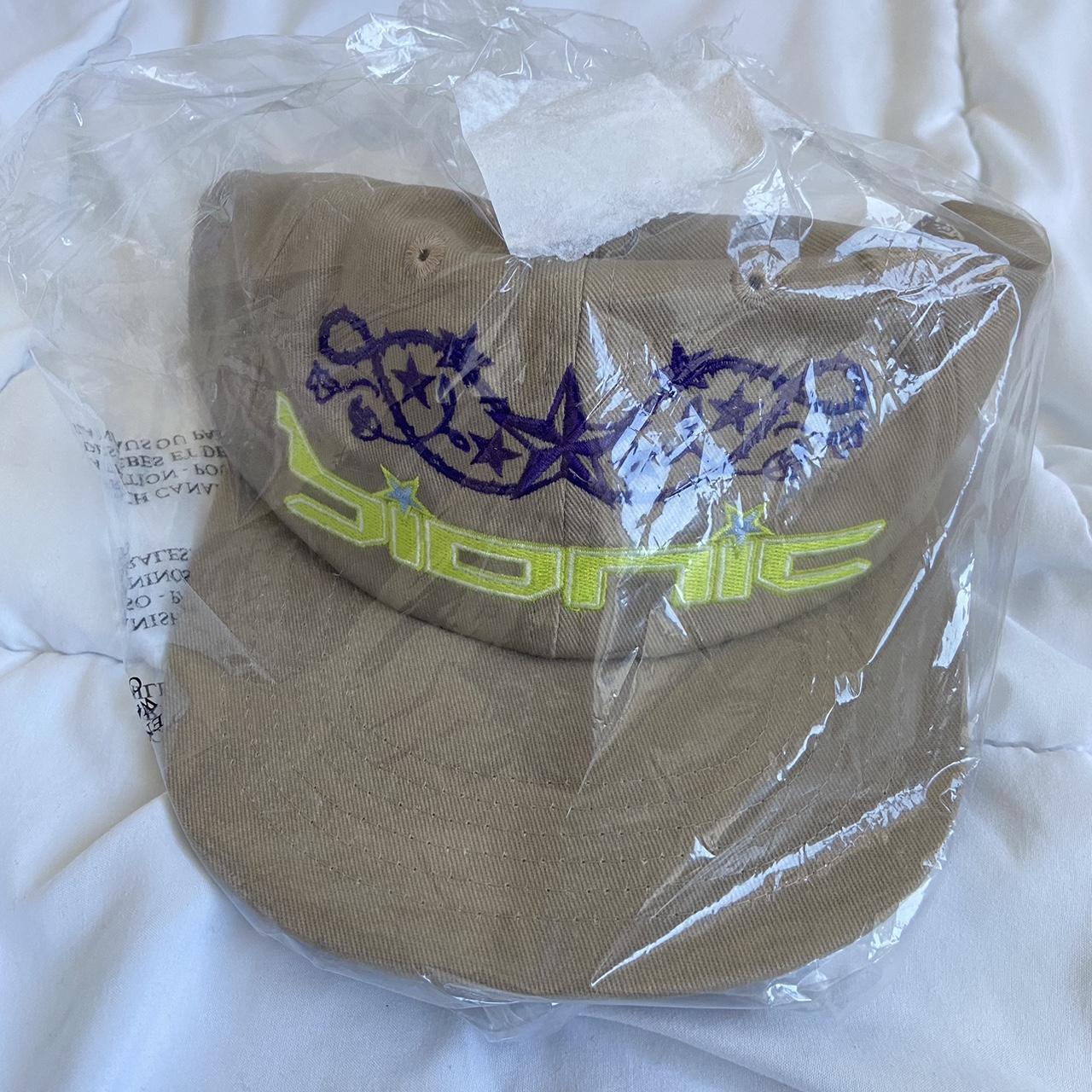 Heaven by Marc Jacobs Men's Hat | Depop