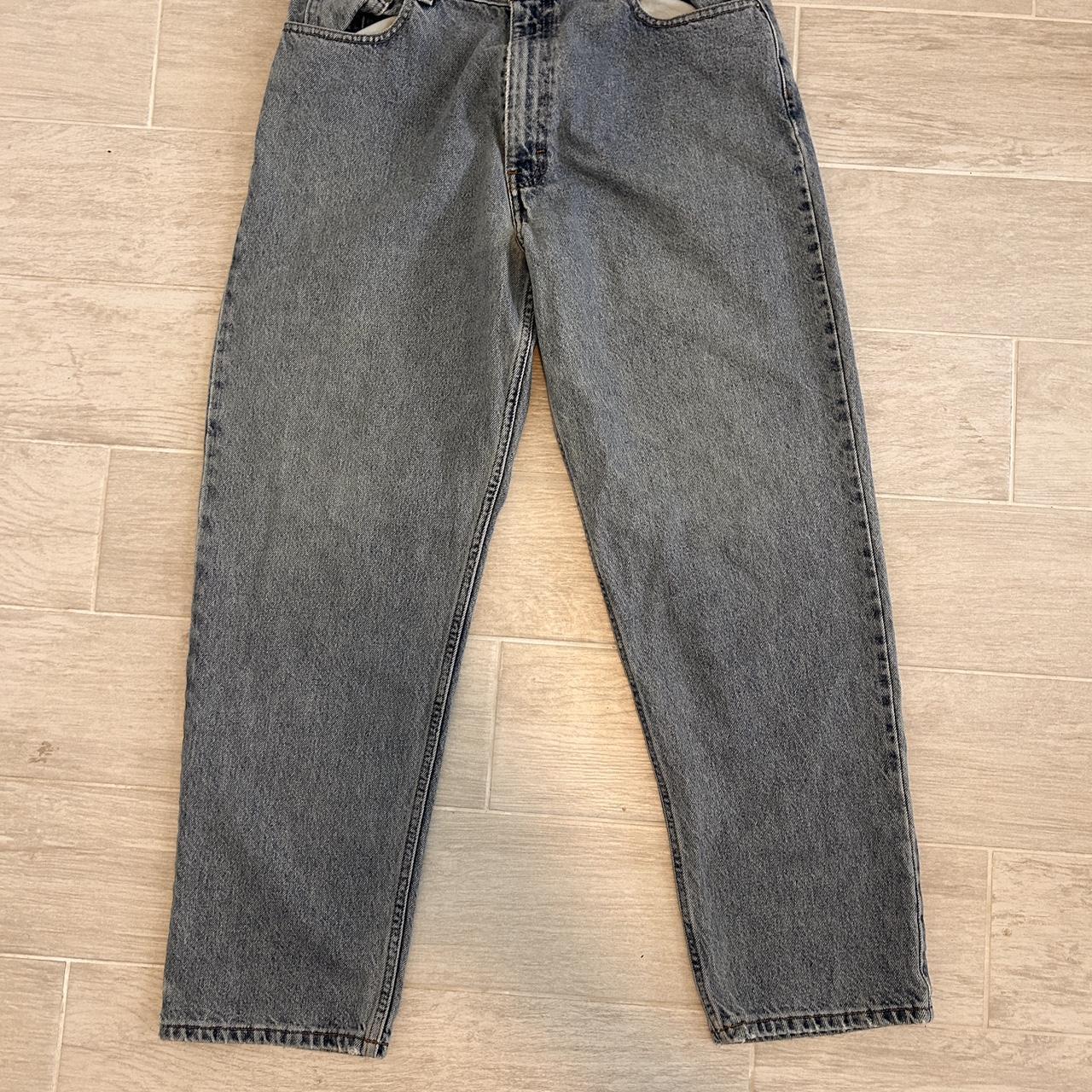 item listed by greysonscloset