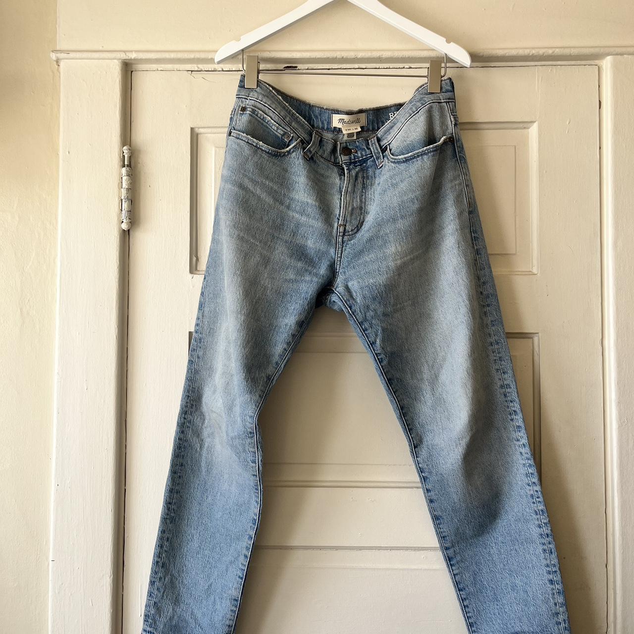 Madewell Relaxed Taper Jeans, size 30x30 Relaxed... - Depop