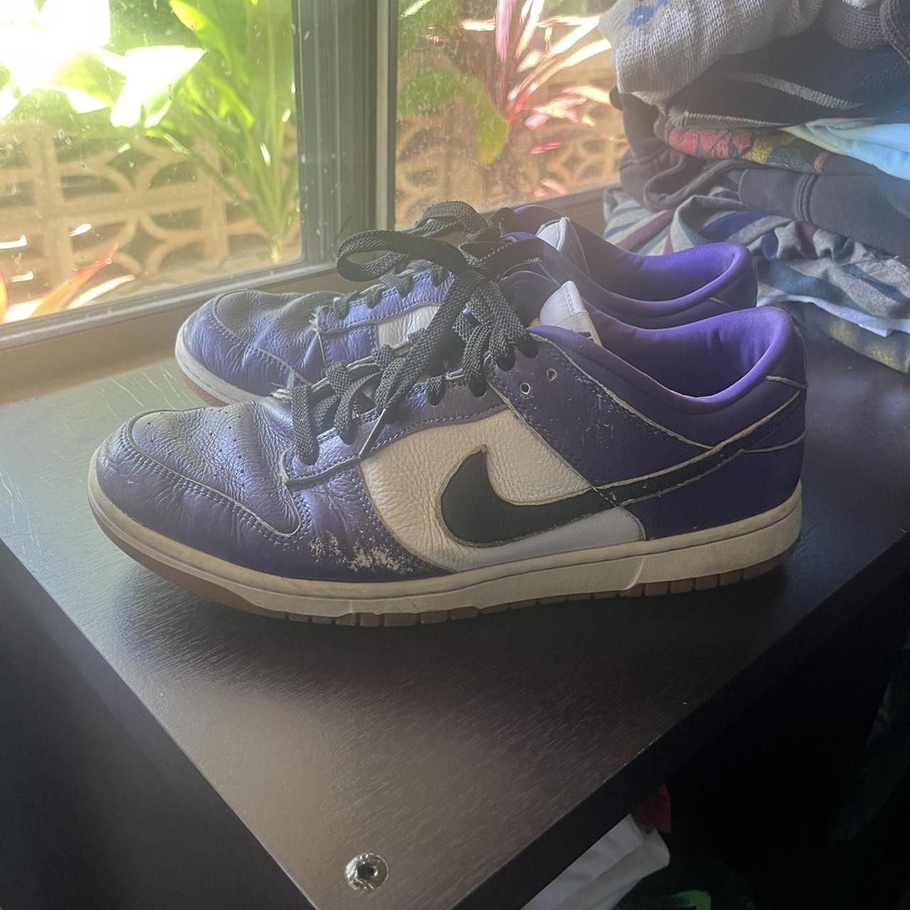 Mens Purple Gray Nikes