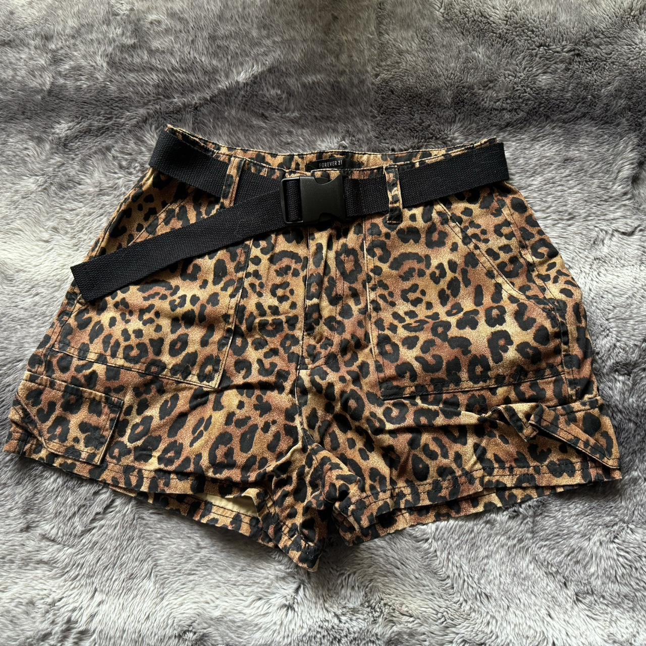 Leopard print shorts forever 21 best sale