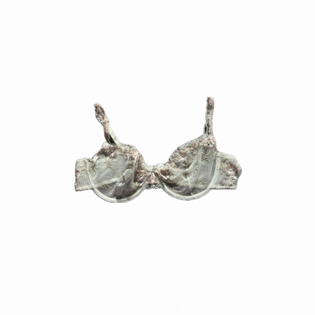 item listed by gracewlr1