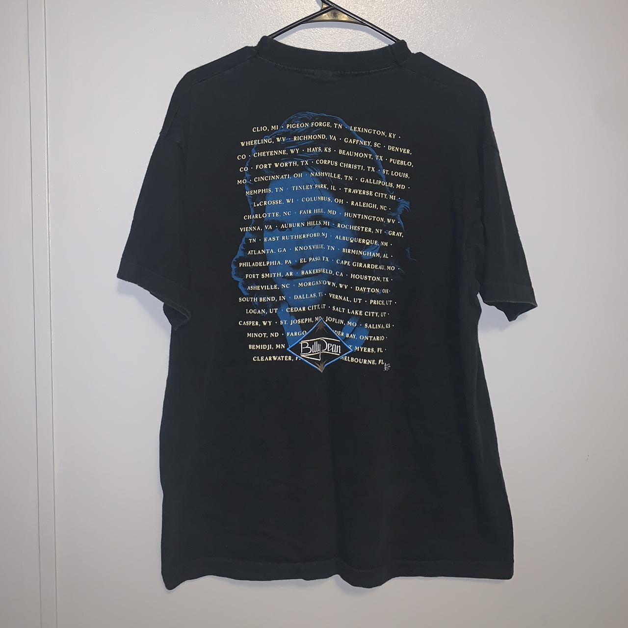 Fruit of the Loom Men's Black and Blue T-shirt | Depop