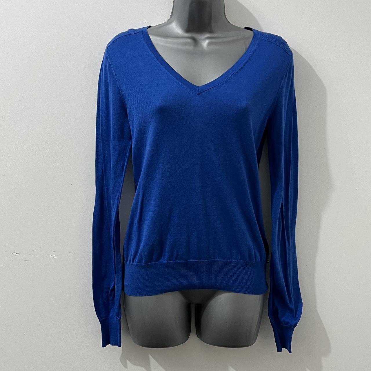 Aquascutum Women s V Neck Jumper Size XS Blue