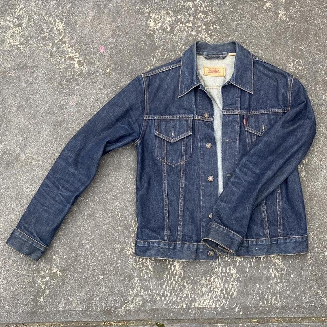 LEVIS DENIM JACKET EXCELLENT CONDITION JUST MINOR... - Depop