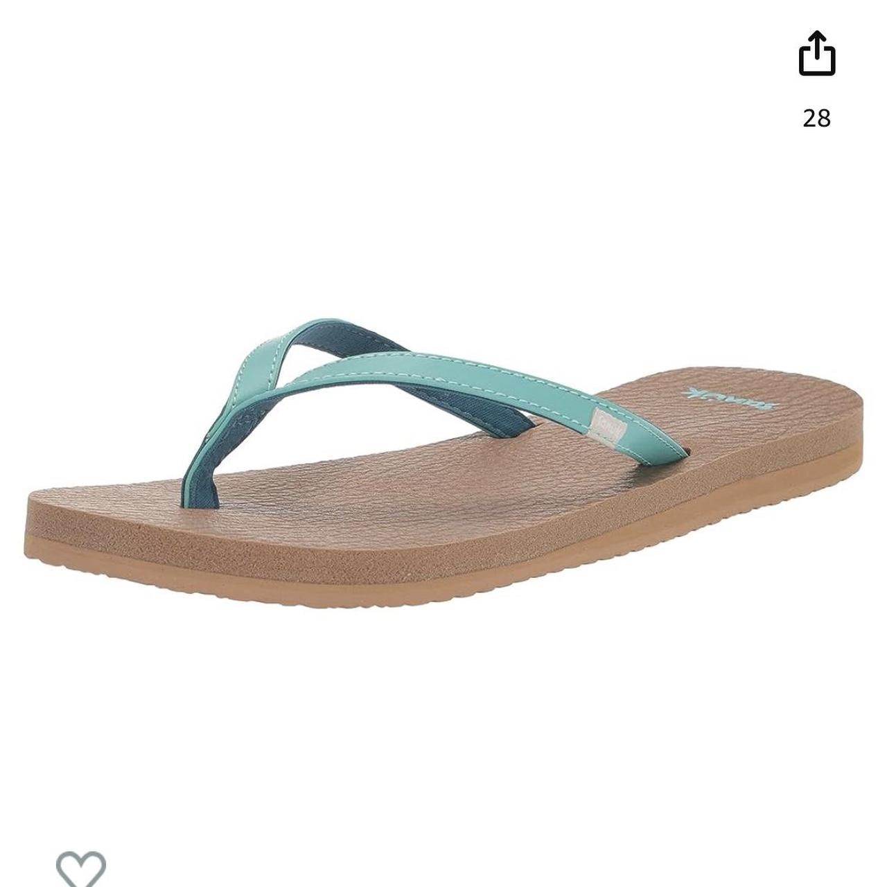 sanuk rose gold flip flops