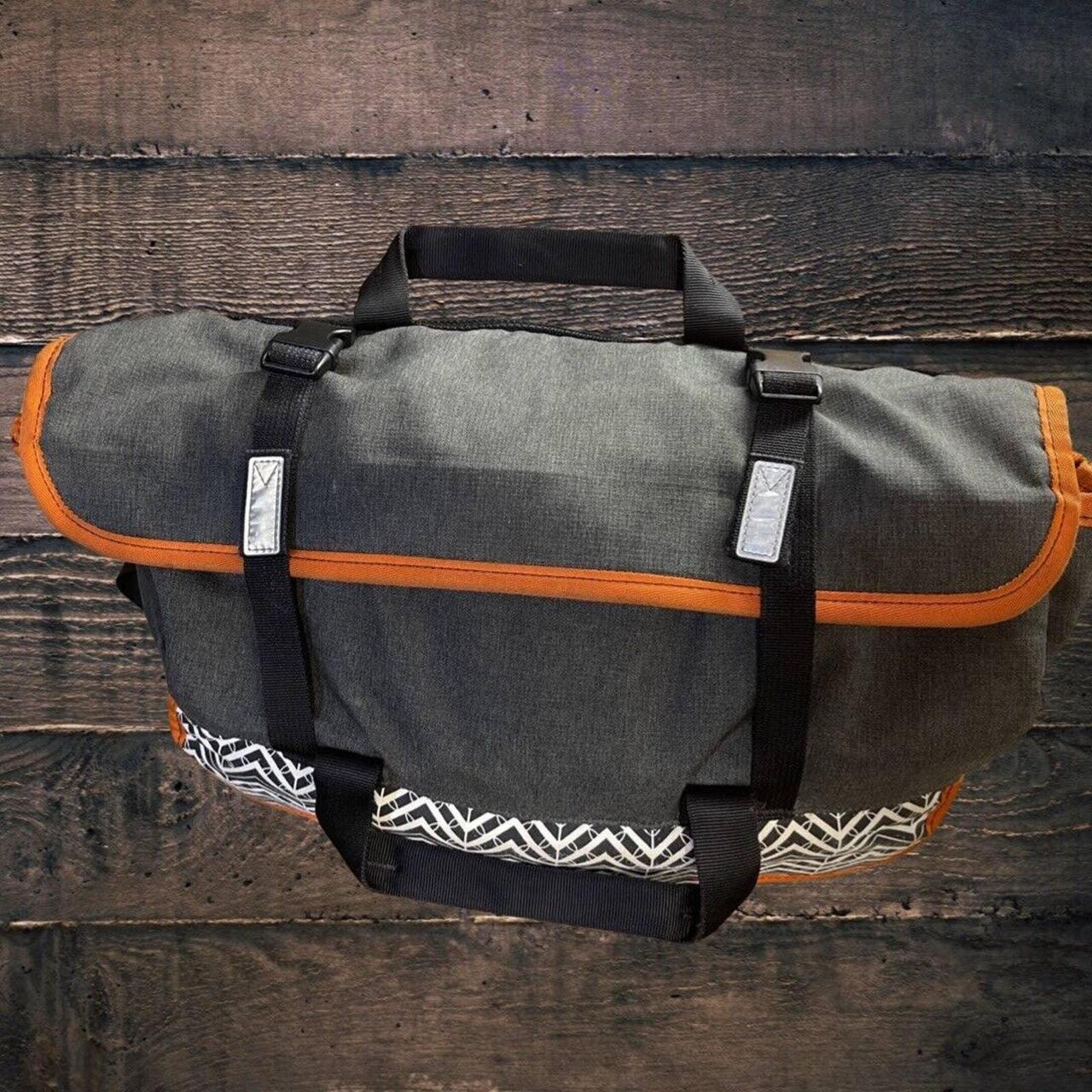 Timbuk2 Timbuktu sf San Francisco messenger bag side - Depop