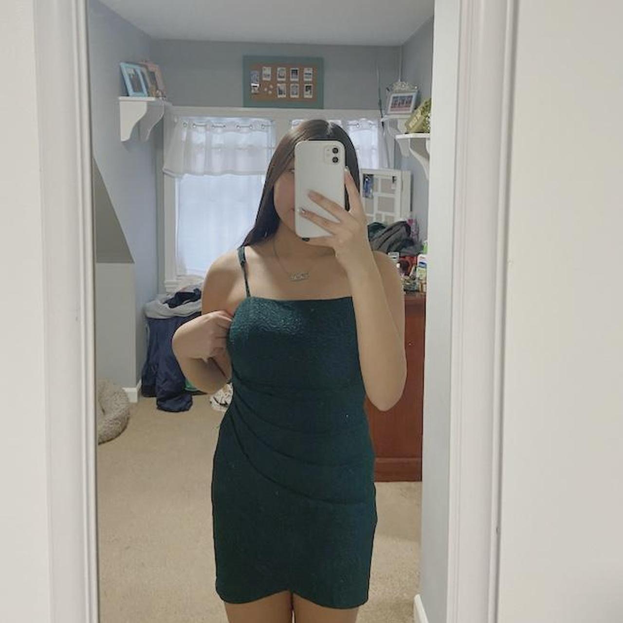 Macy's Women's Green Dress Depop