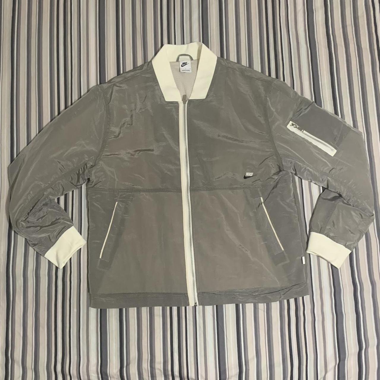 Nike Men's Grey and White Jacket | Depop