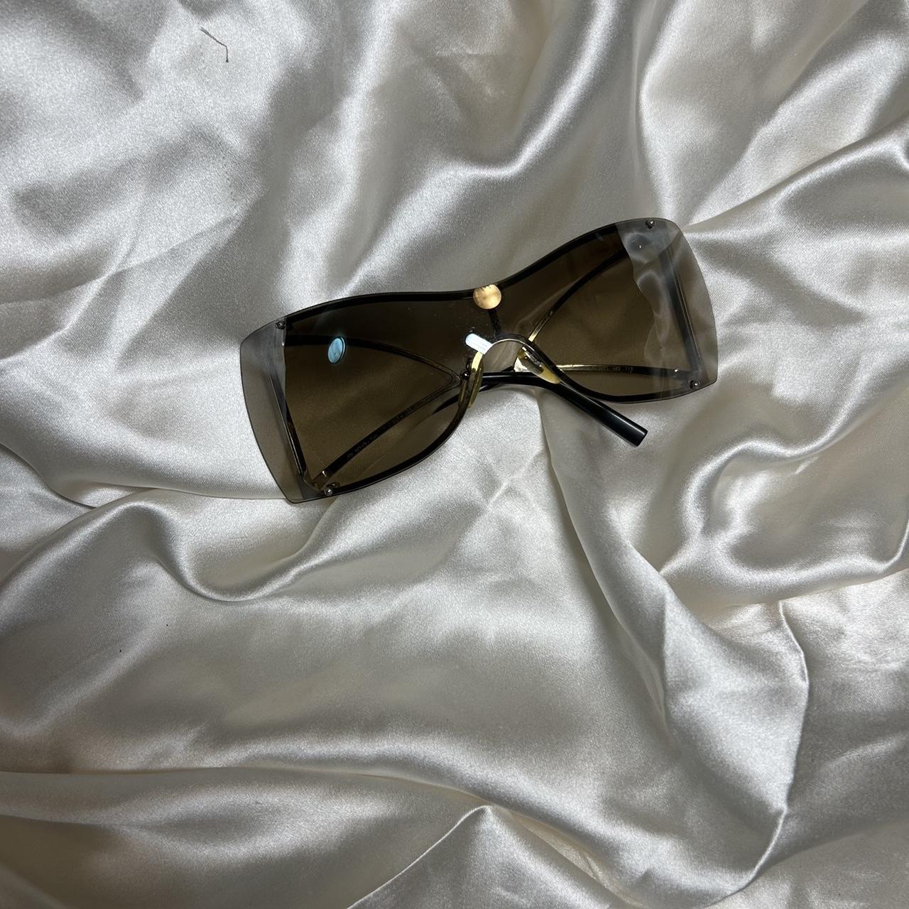 dolce gabbana shades