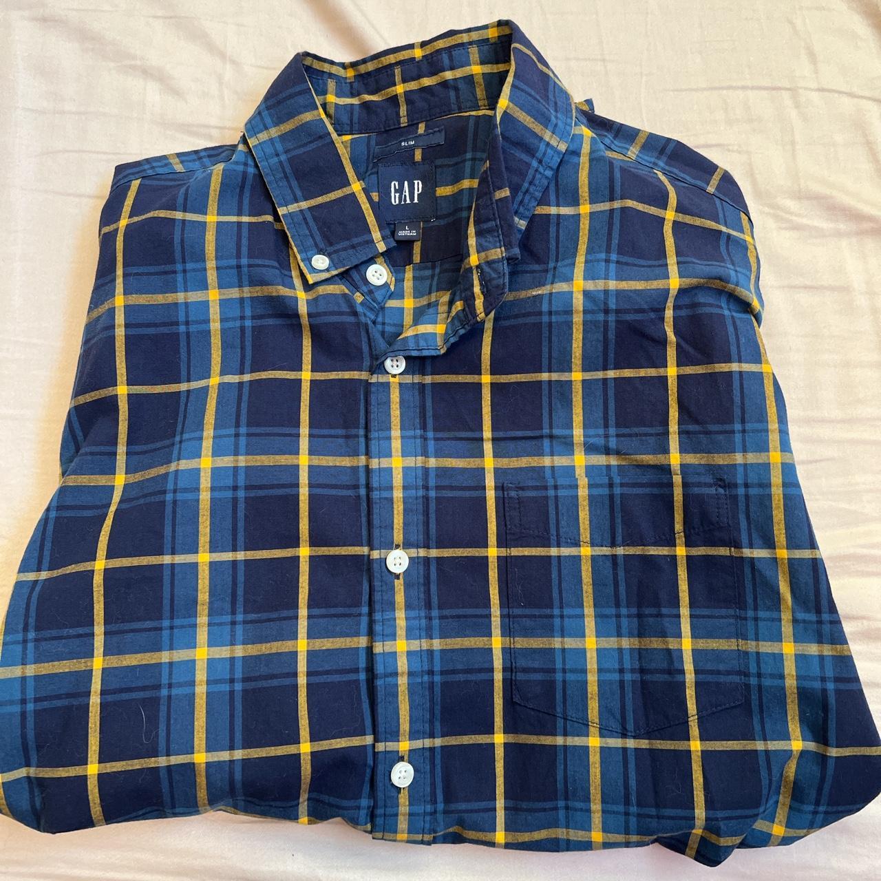 Gap Men's Navy and Yellow Shirt | Depop