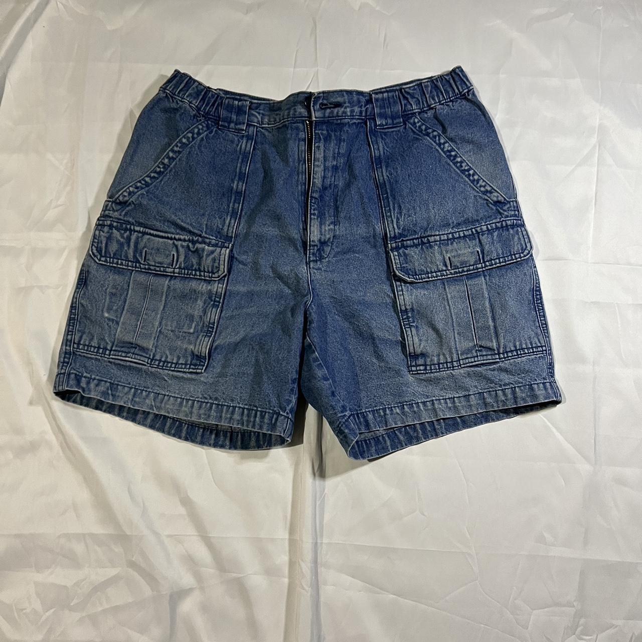 Savane Men's Shorts | Depop