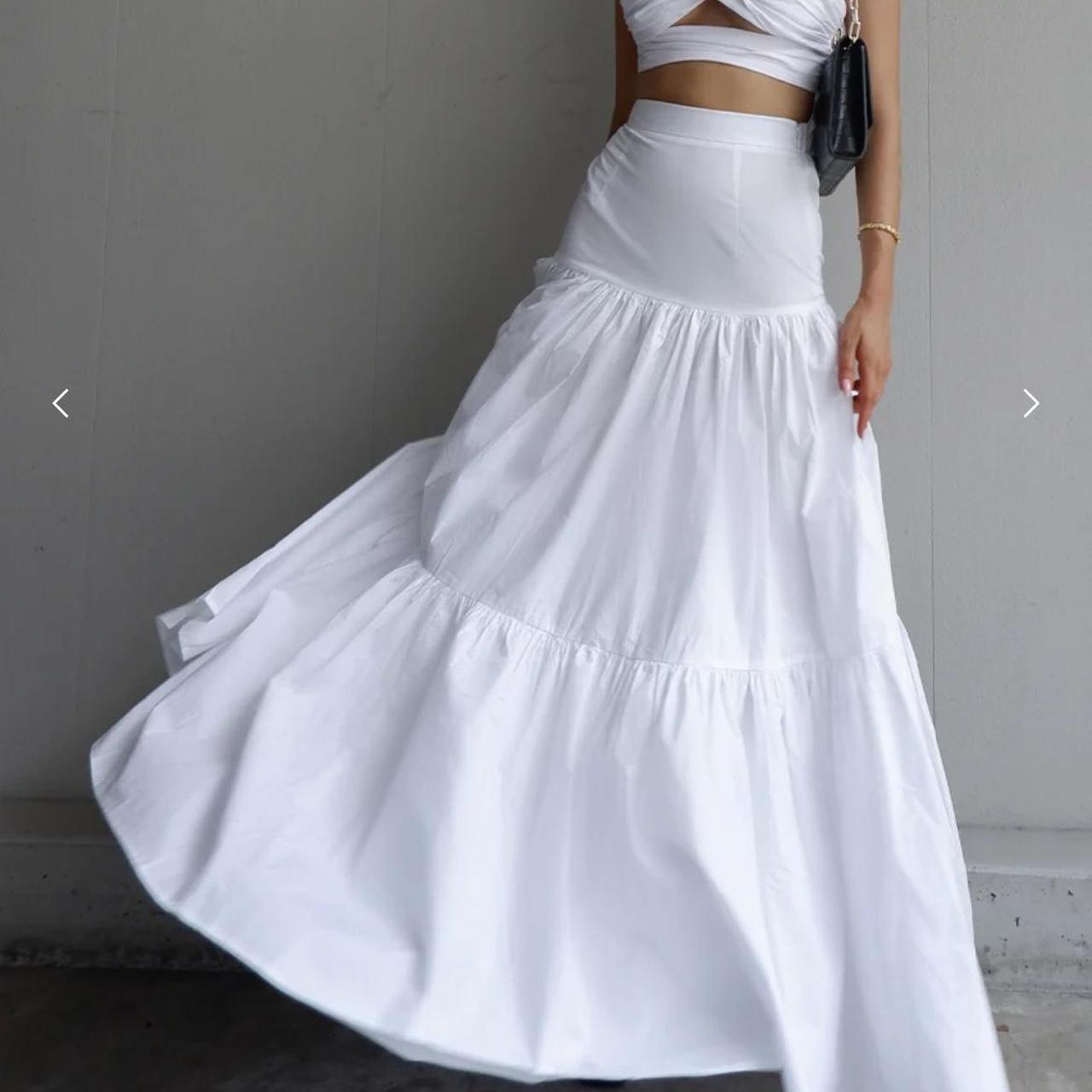 Runaway the label Ayla maxi skirt in white size M BNWT - Depop