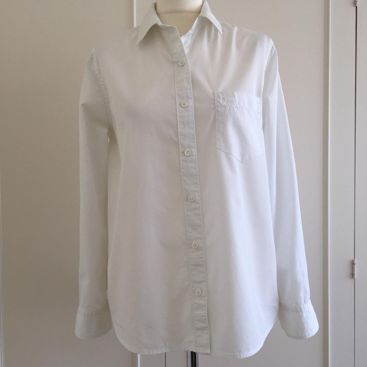 Levi’s boyfriend fit white cotton shirt. Never worn.... - Depop