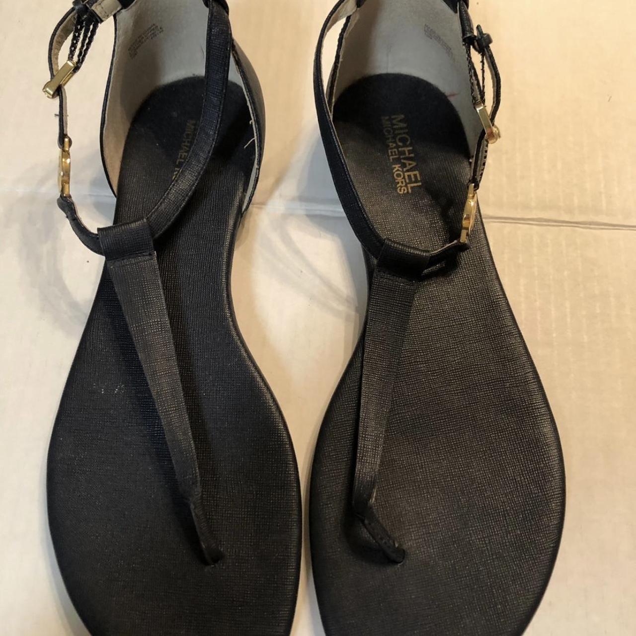 Michael kors navy deals blue sandals