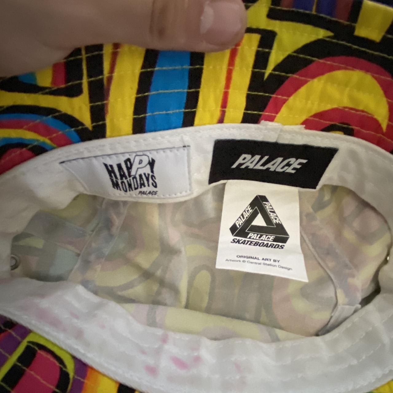Palace Happy Mondays Bucket Hat S/M, Hat is used...