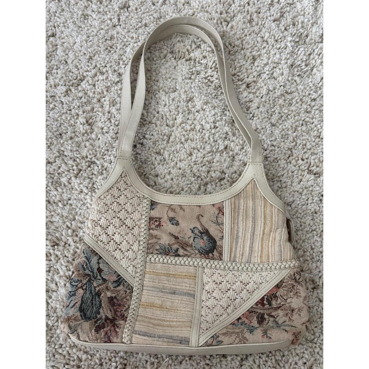 Source Unknown Women's Bag - Cream/White – Quilte… - image 1