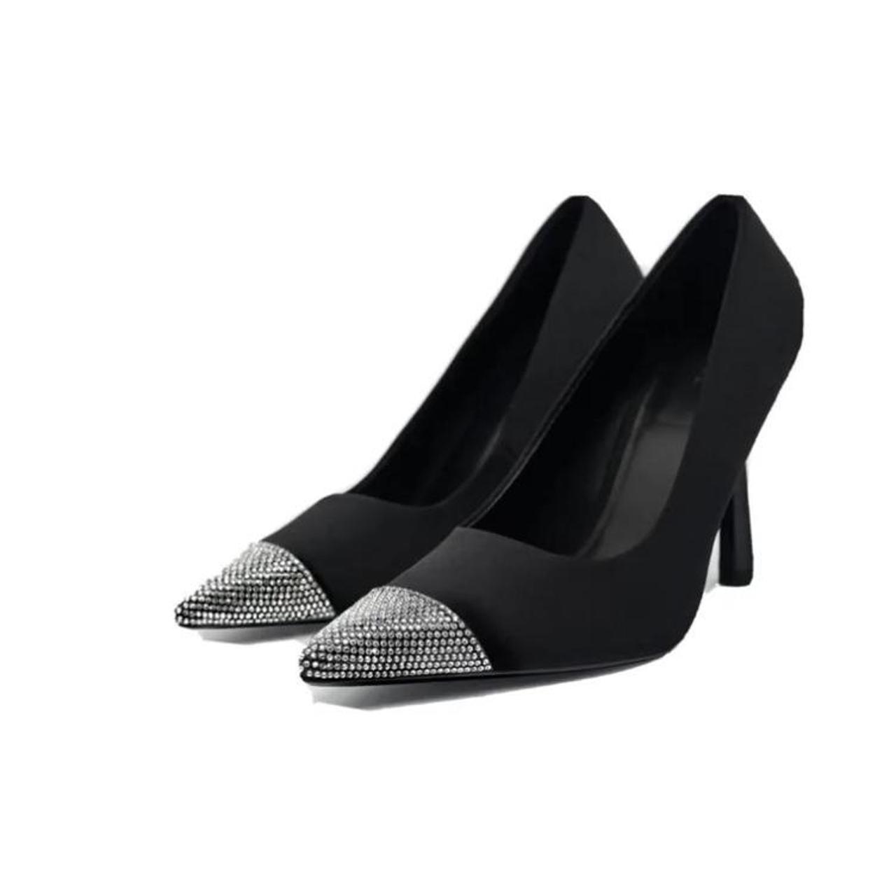 Cap toe deals pumps zara