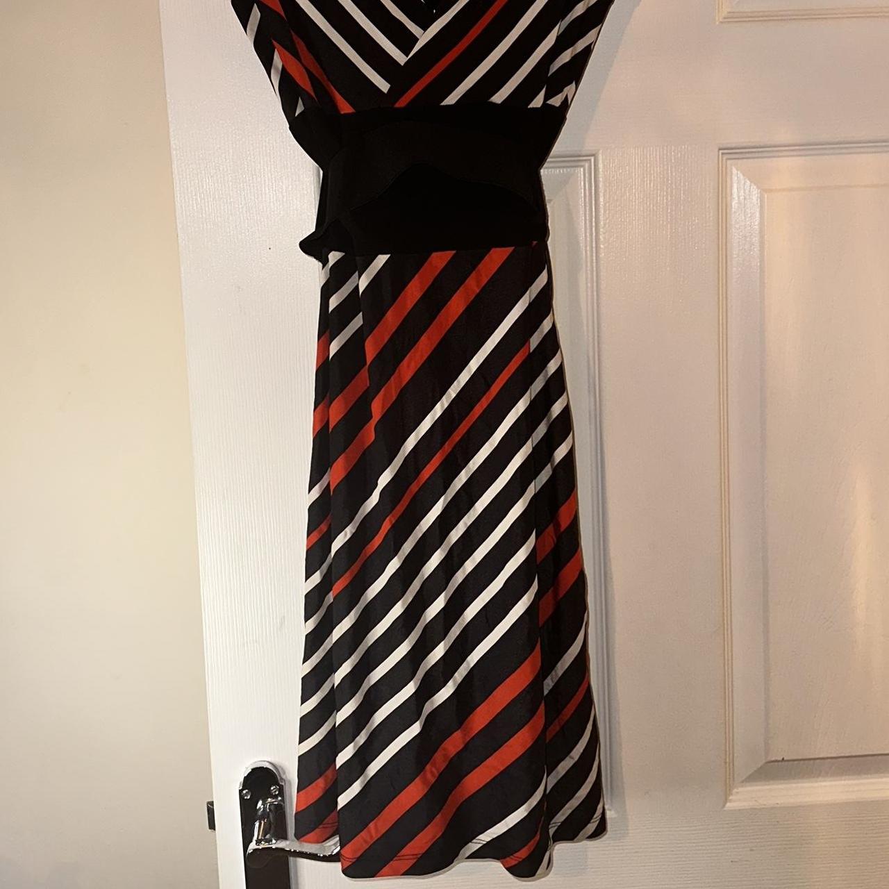 Jane Norman Women's Black and Red Dress | Depop