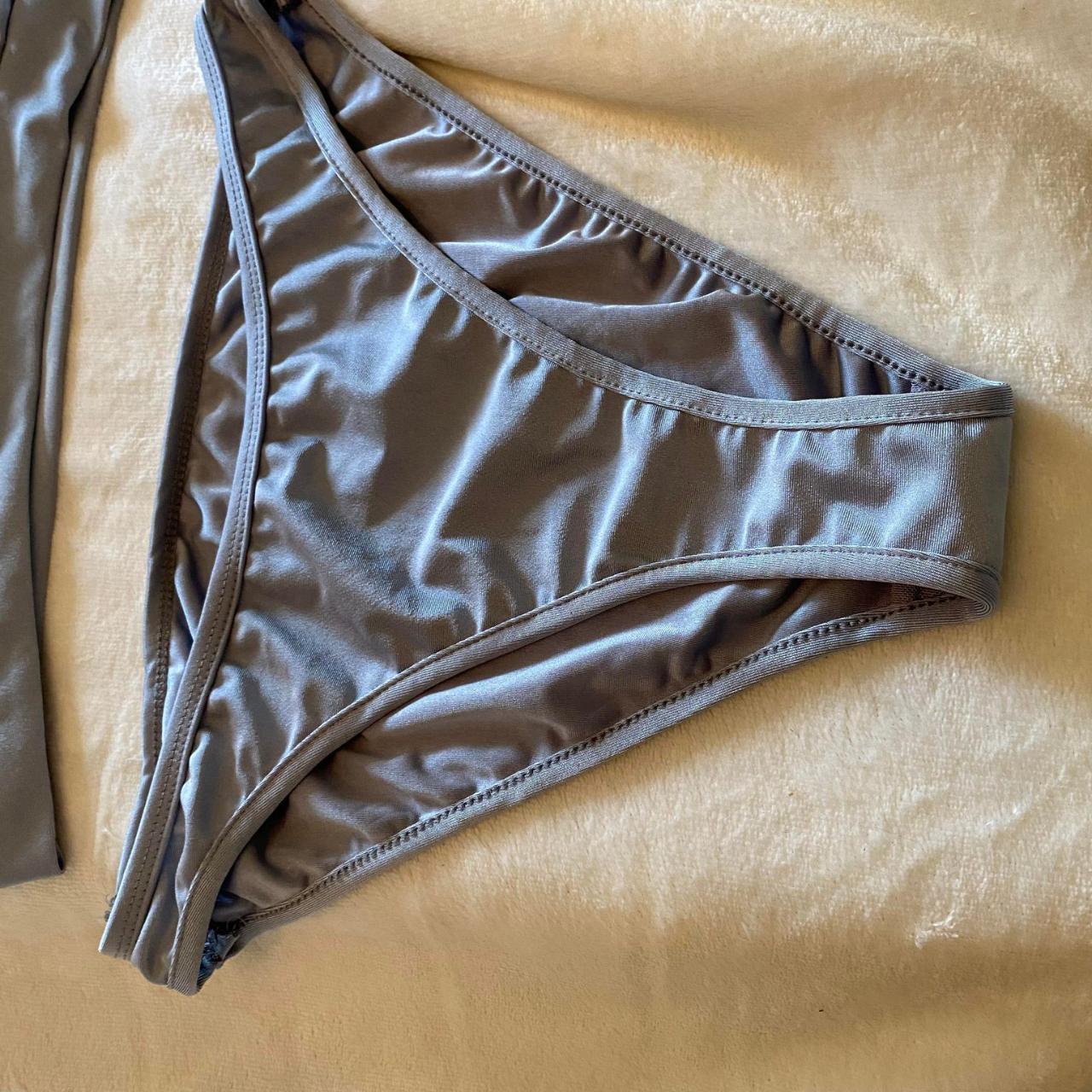 Women's Silver Bikinis-and-tankini-sets | Depop