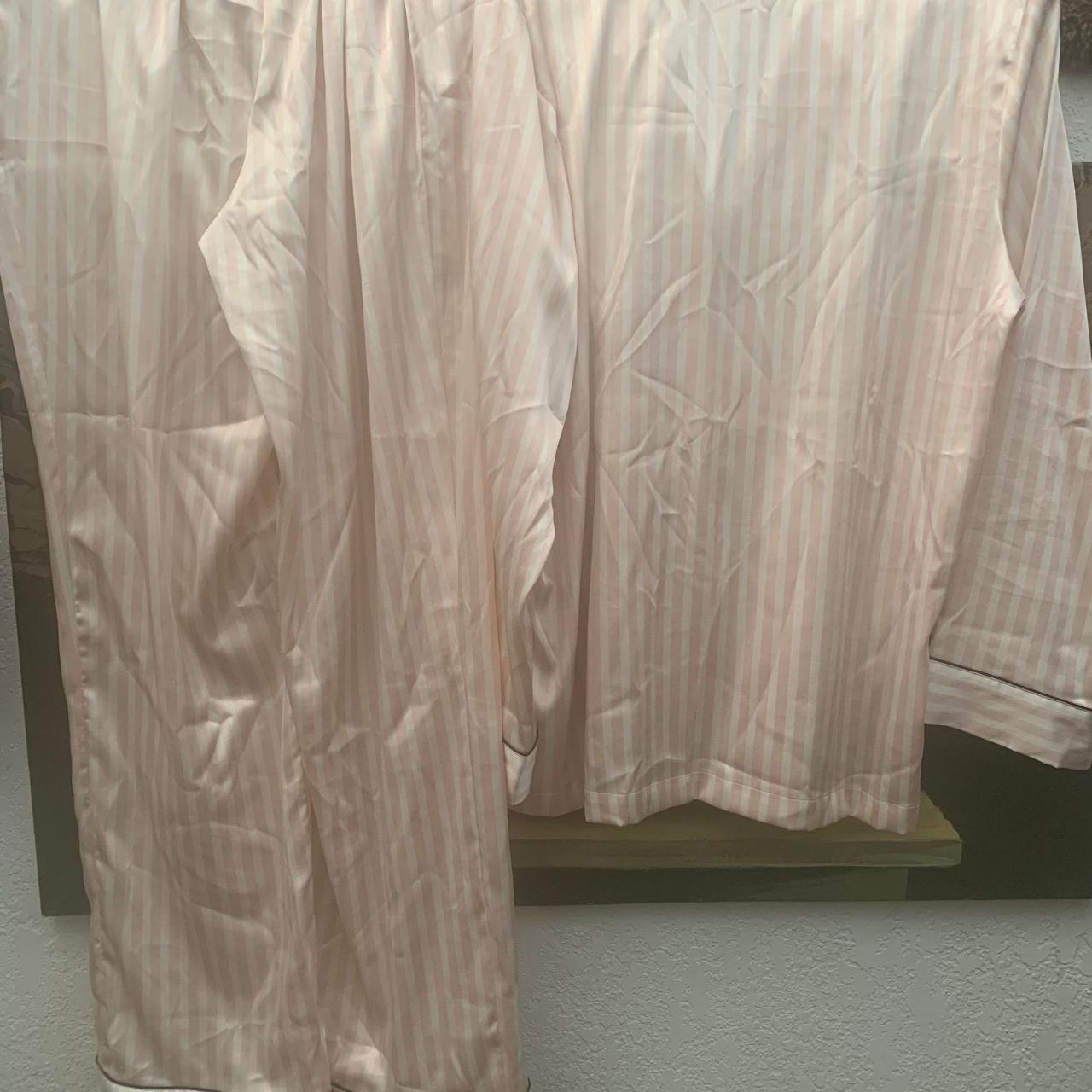 EUC Victoria's Secret Striped Pink and White Pajamas - Depop