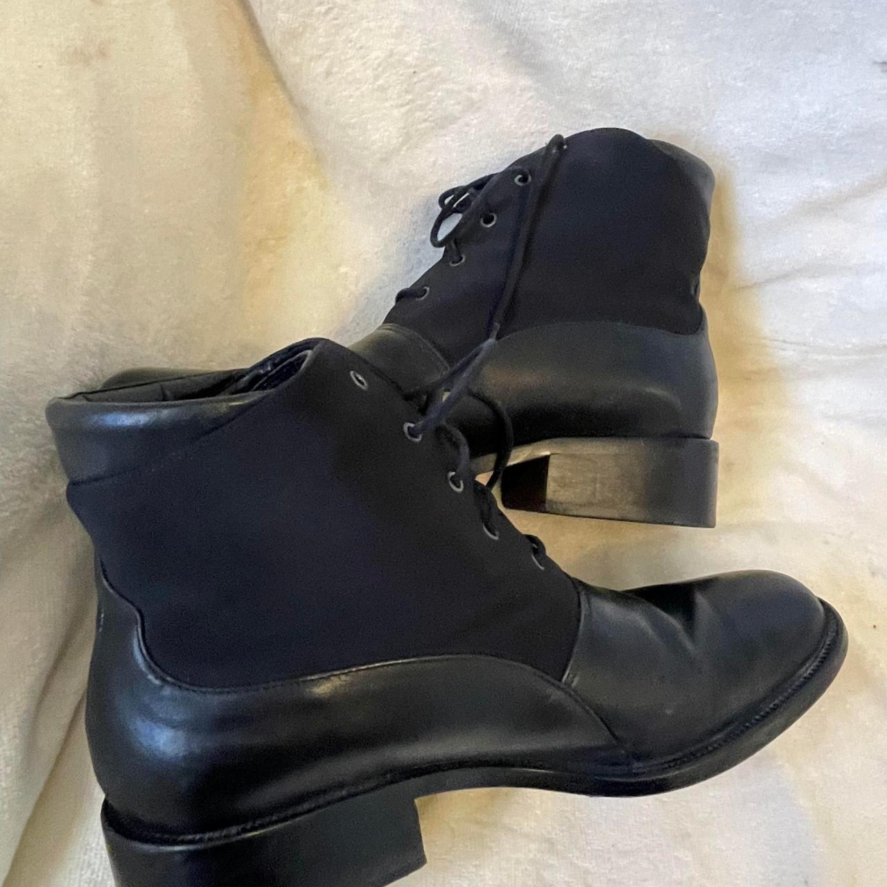 EUC Vintage Artiva Black Leather 