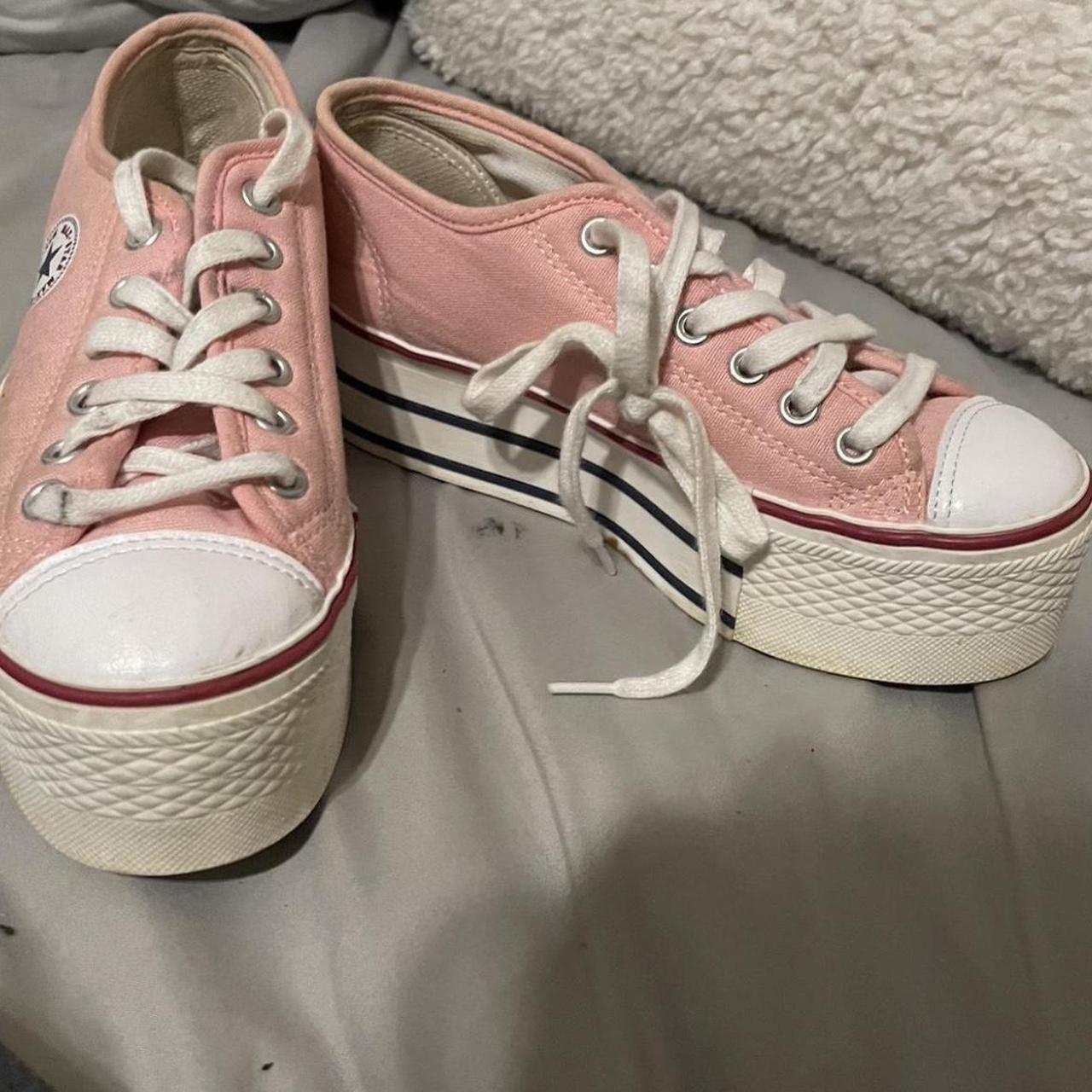 max star platform sneakers