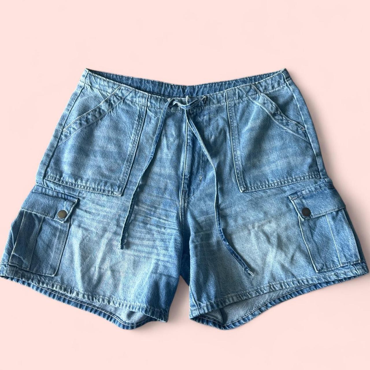 item listed by shakirarodriguez