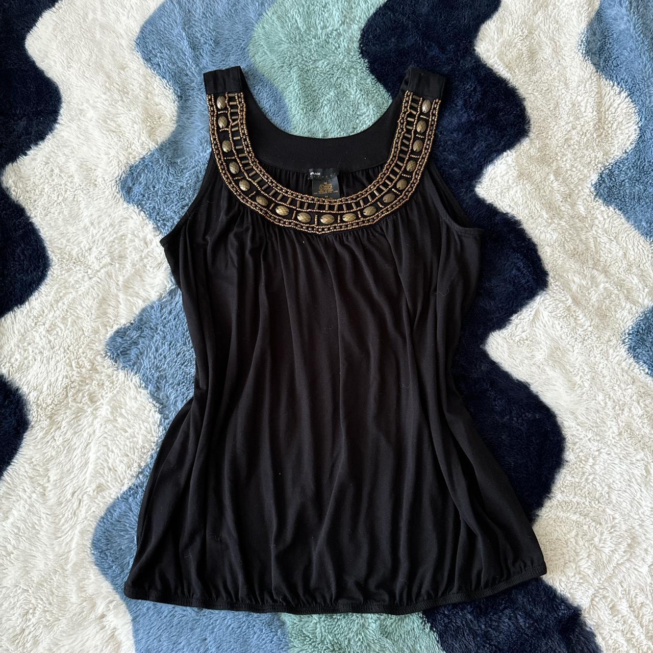 item listed by shakirarodriguez