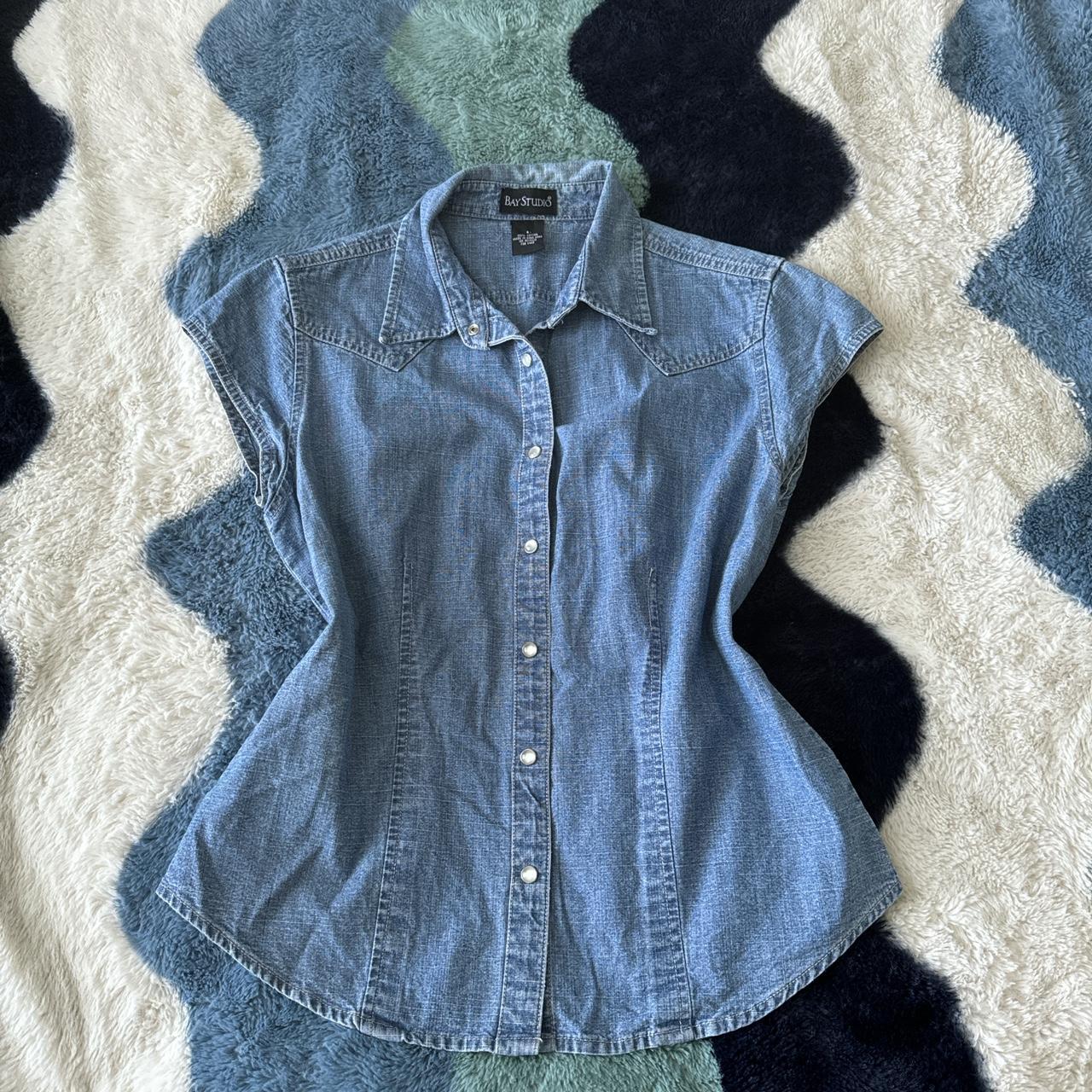 item listed by shakirarodriguez