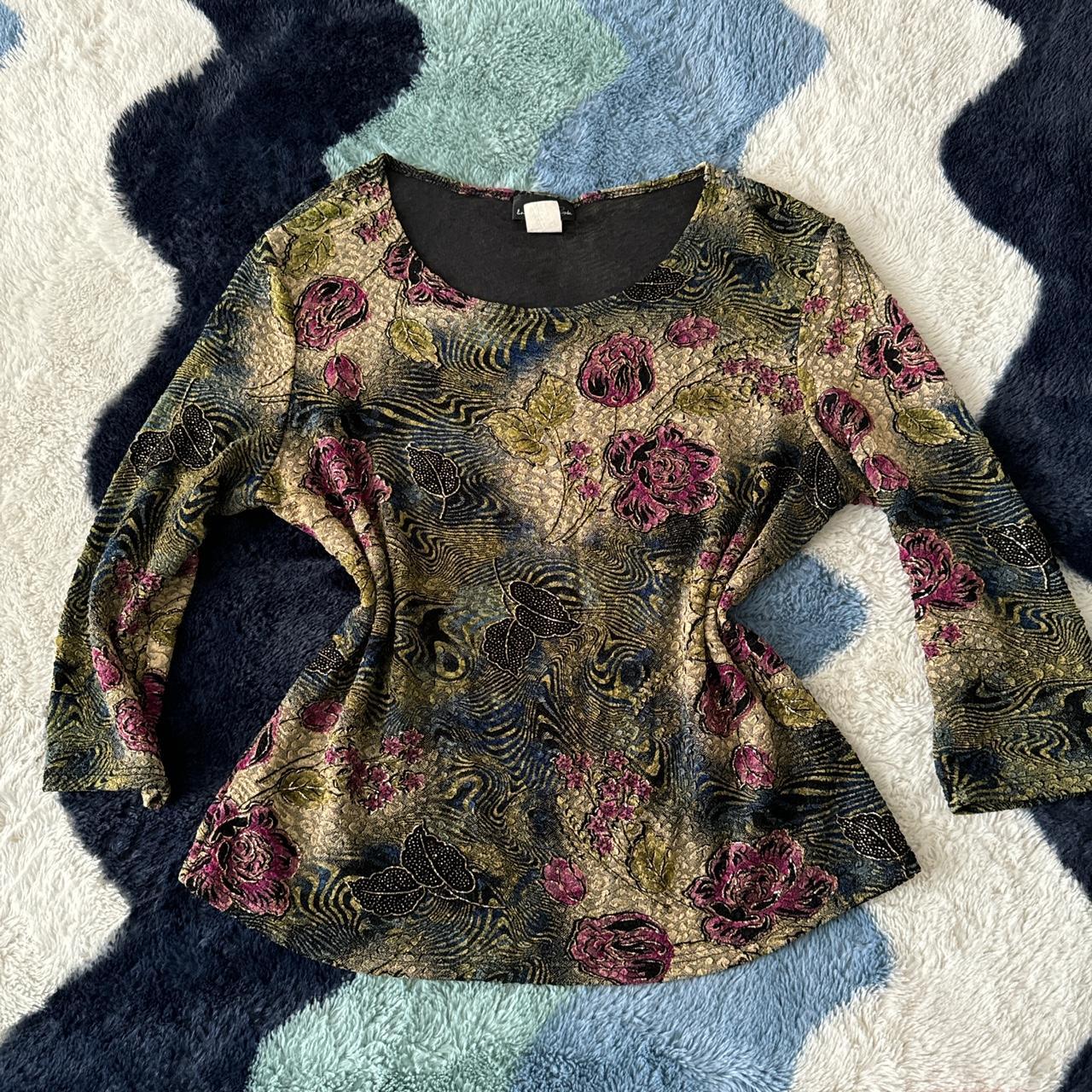 item listed by shakirarodriguez