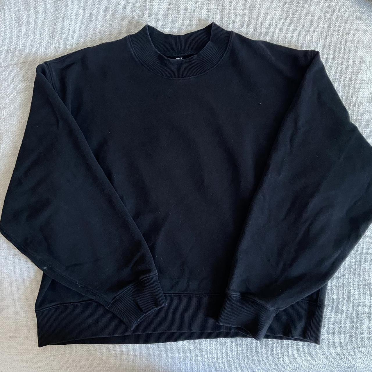 Uniqlo on sale black jumper