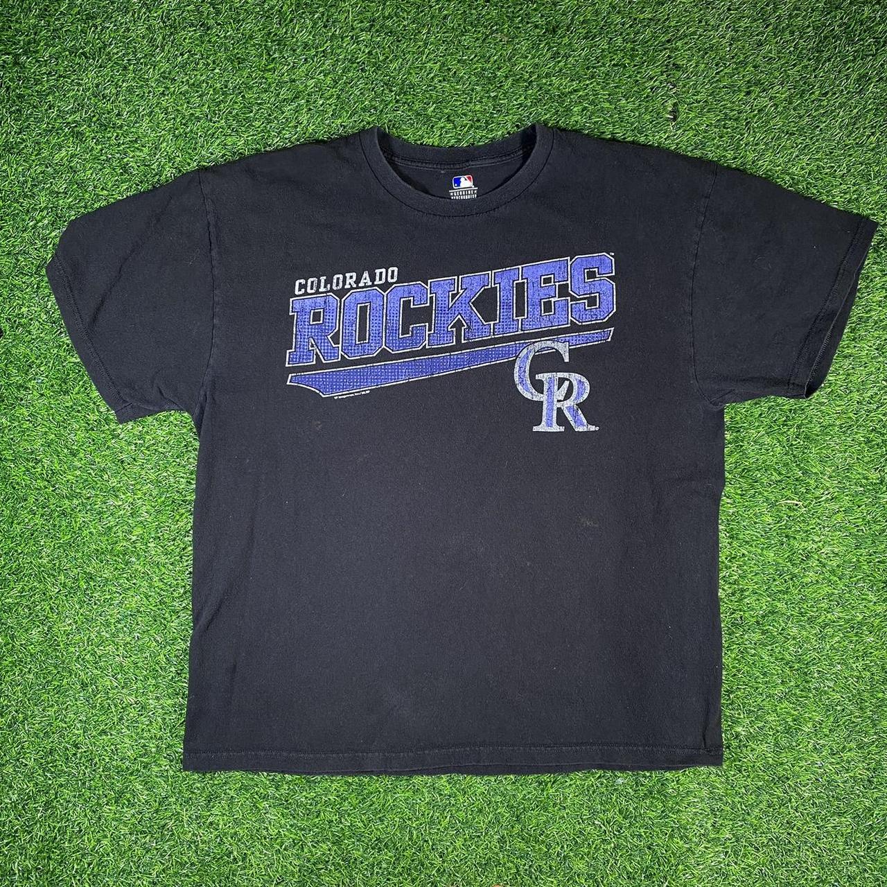 Vintage Colorado Rockies T-shirt Measurements : - Depop