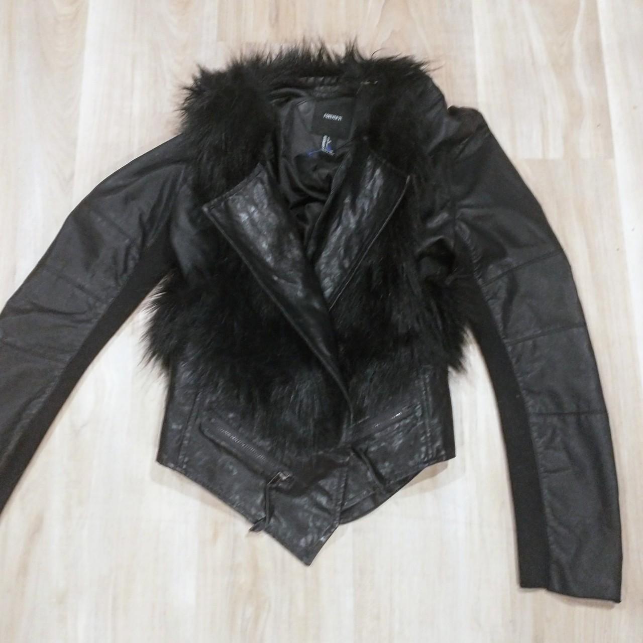 Forever 21 black fuzzy jacket best sale