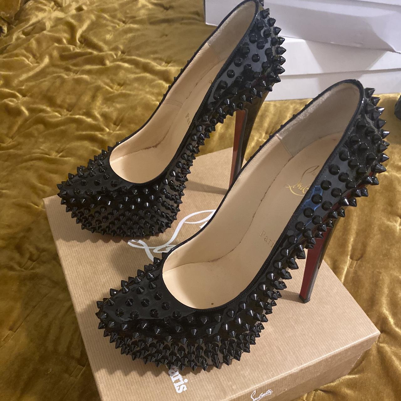 Christian louboutin spiked outlet heel