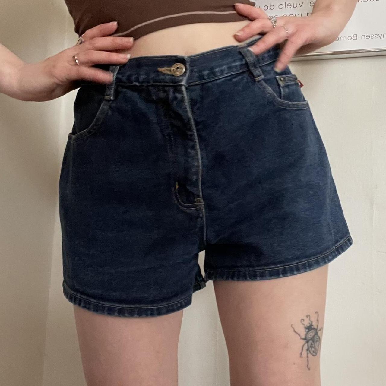 item listed by olivethethriftfairy