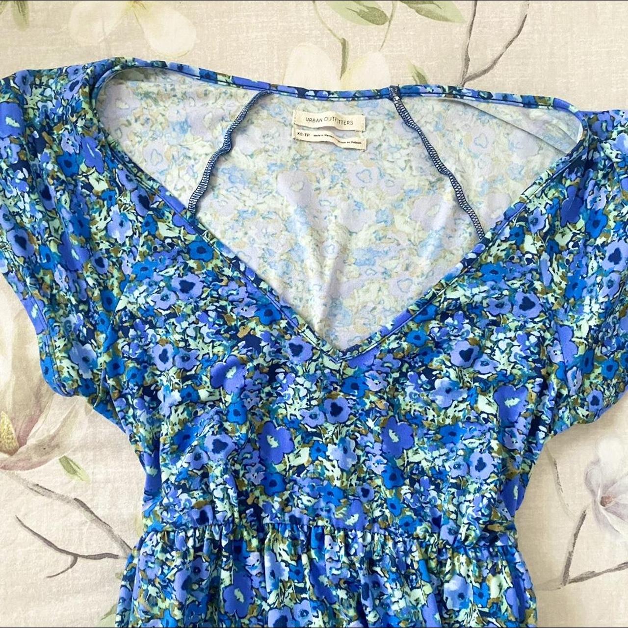 🧸♡ gorgeous blue urban outfitters floral dress... - Depop