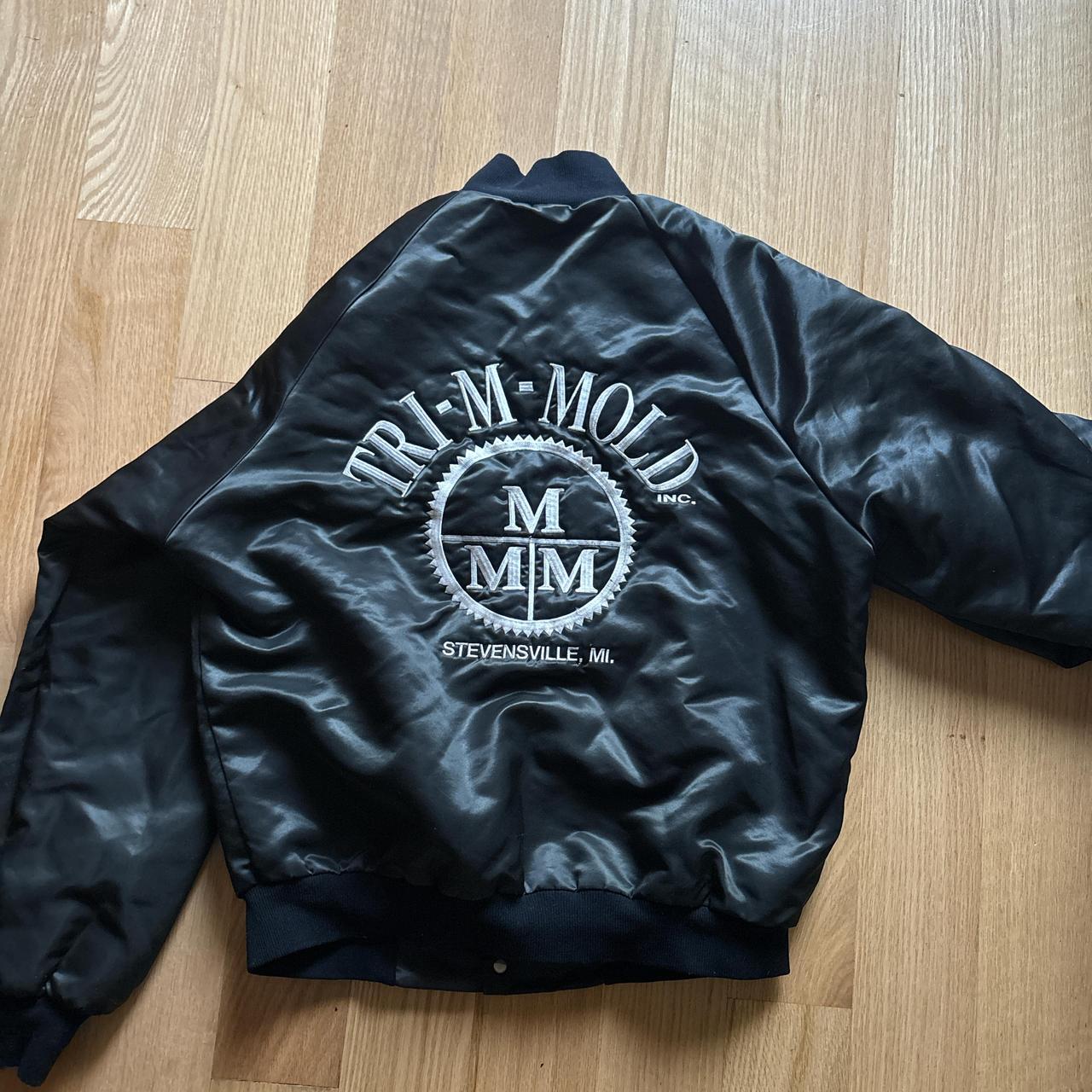 item listed by kyrongetsitsold