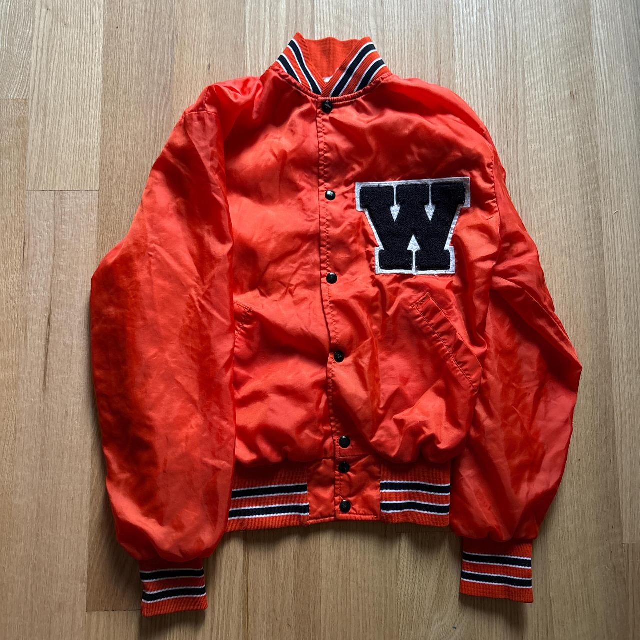 item listed by kyrongetsitsold
