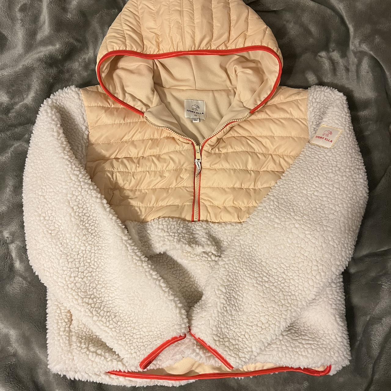 Sherpa top ivory ella