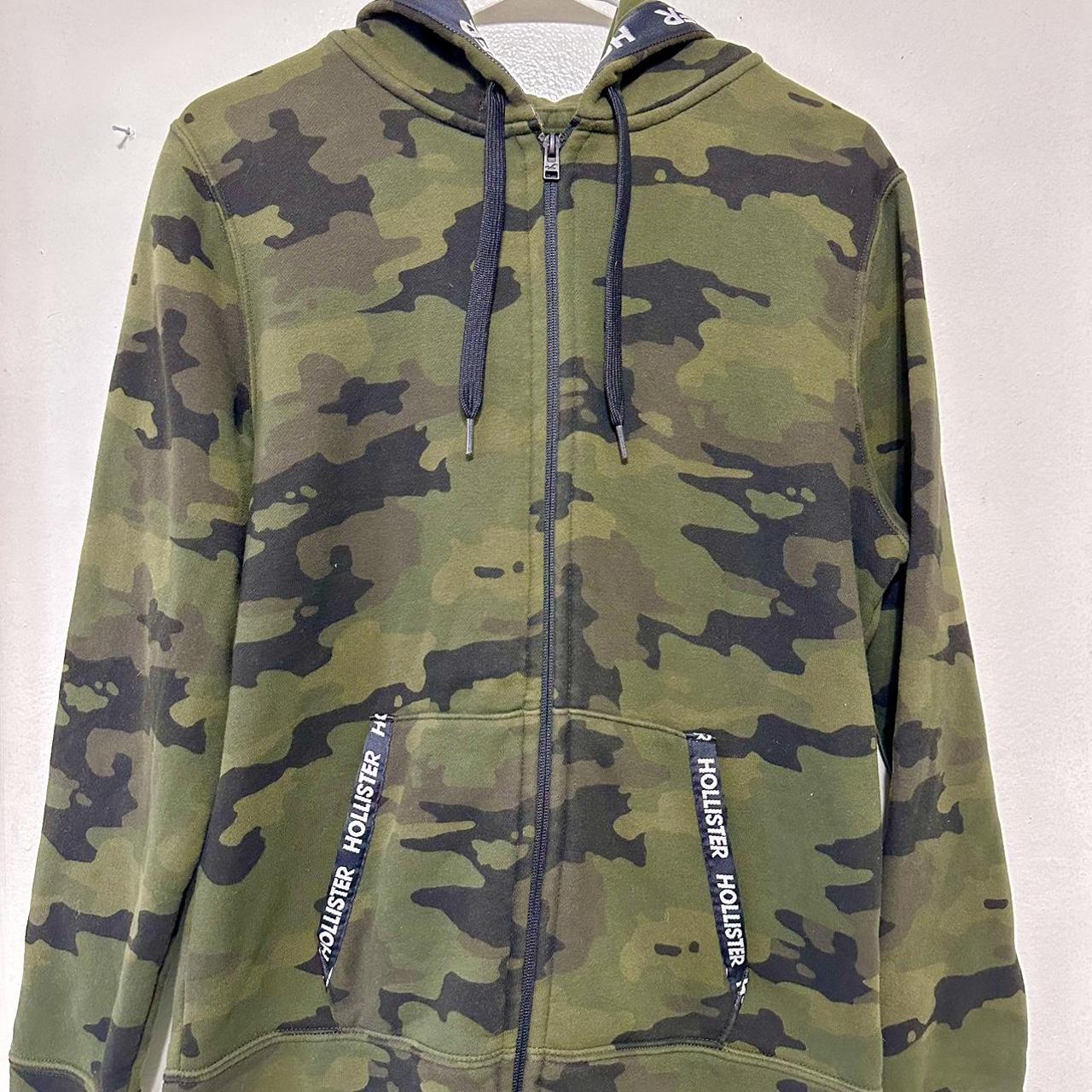 Mens Camo Hoodie Brand: Hollister Size: S - Depop