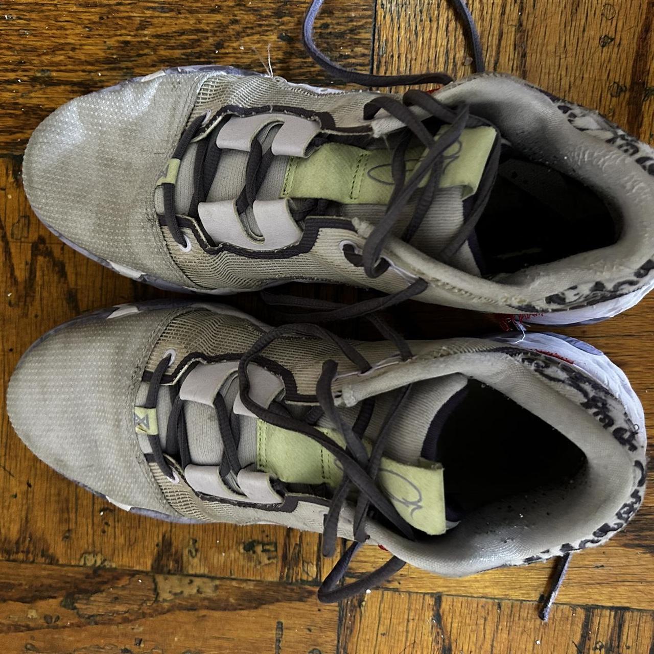 mens nike running shoes size 11.5
