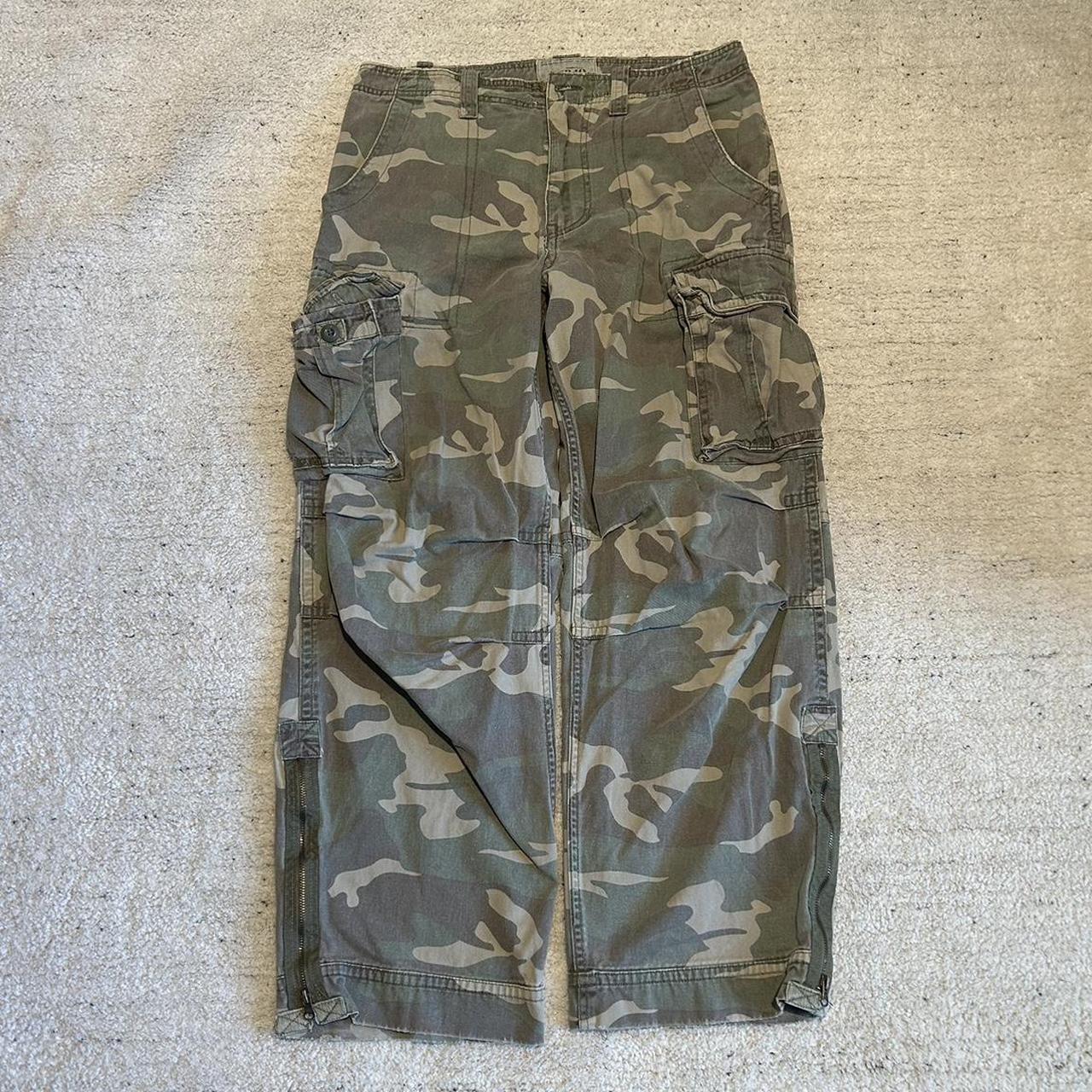 Y2K Army Camo Pants Missing button above the zipper... - Depop