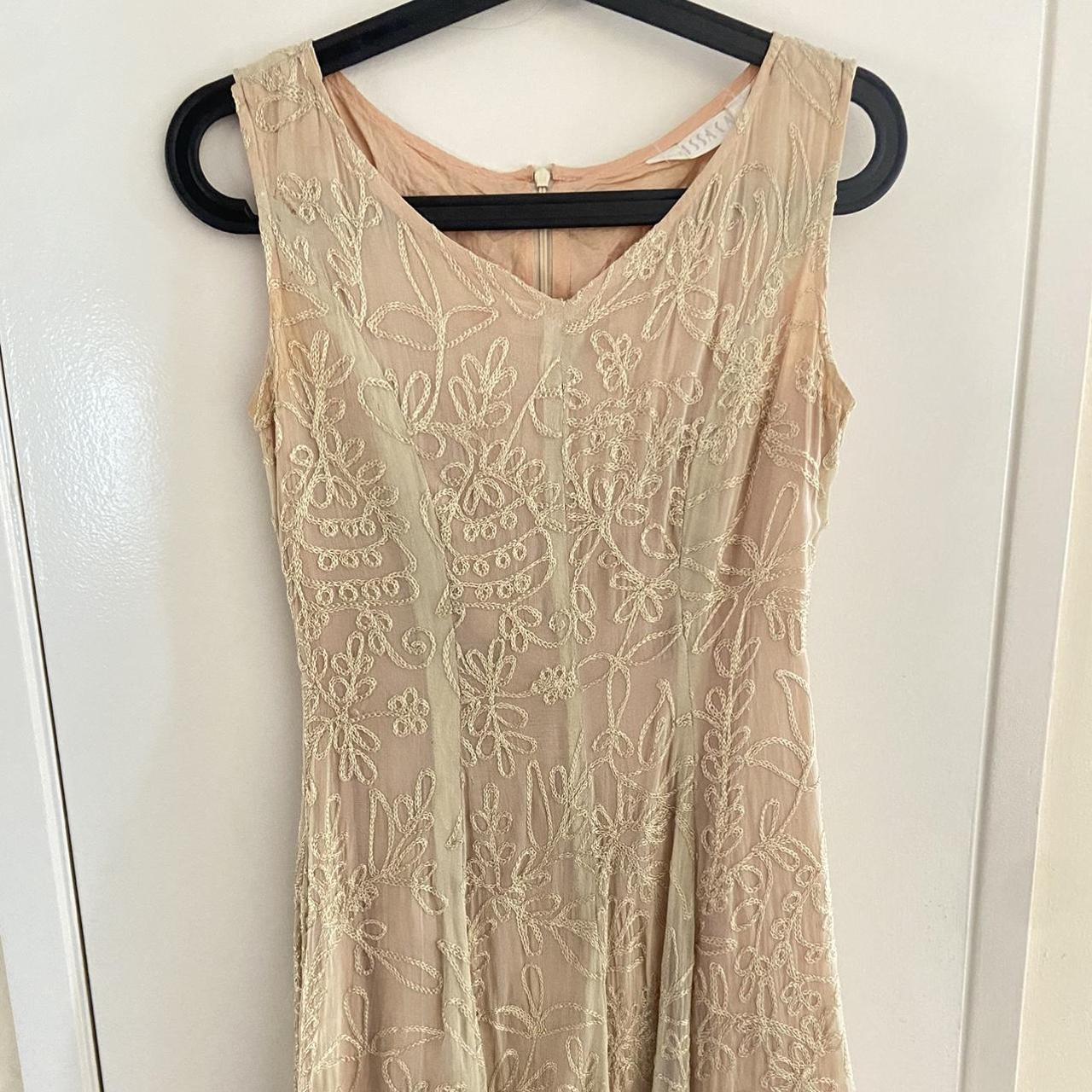 prettiest vintage floral embroidered gold dress!... - Depop