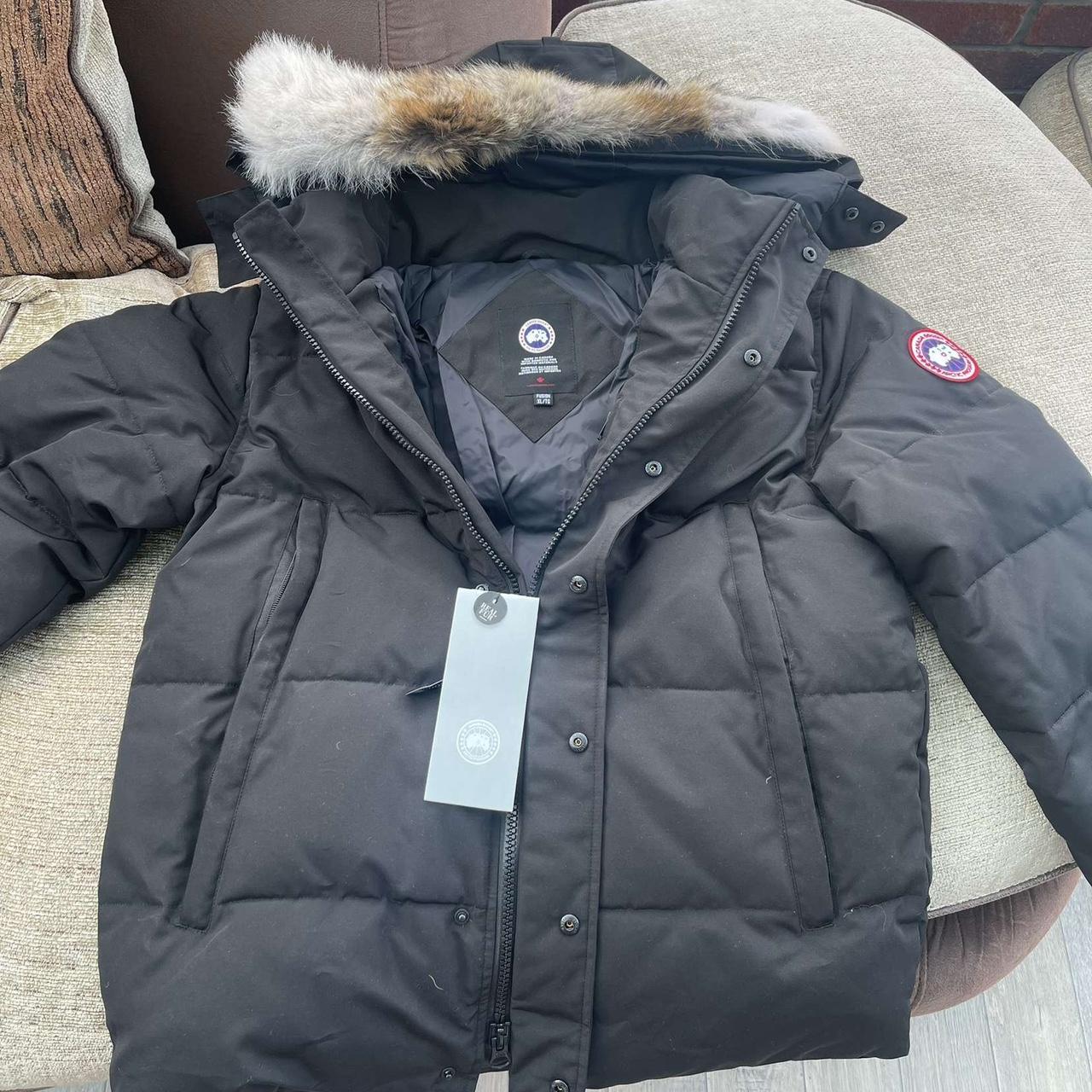 Canada Goose Brand new OPEN TO OFFERS Fast... - Depop