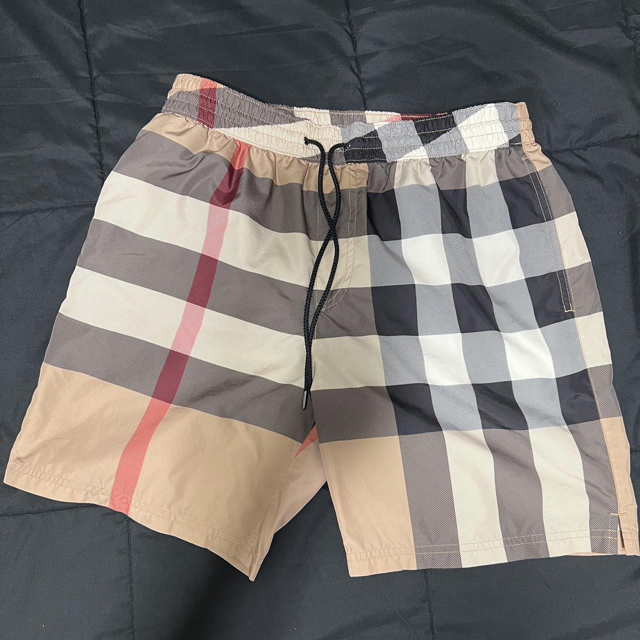 Burberry hotsell shorts sale