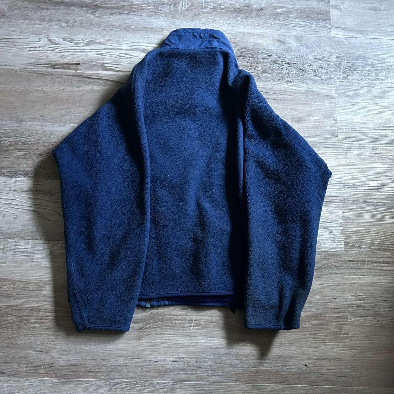 90s Patagonia Fleece Small Hole and Defleecing Fits... - Depop
