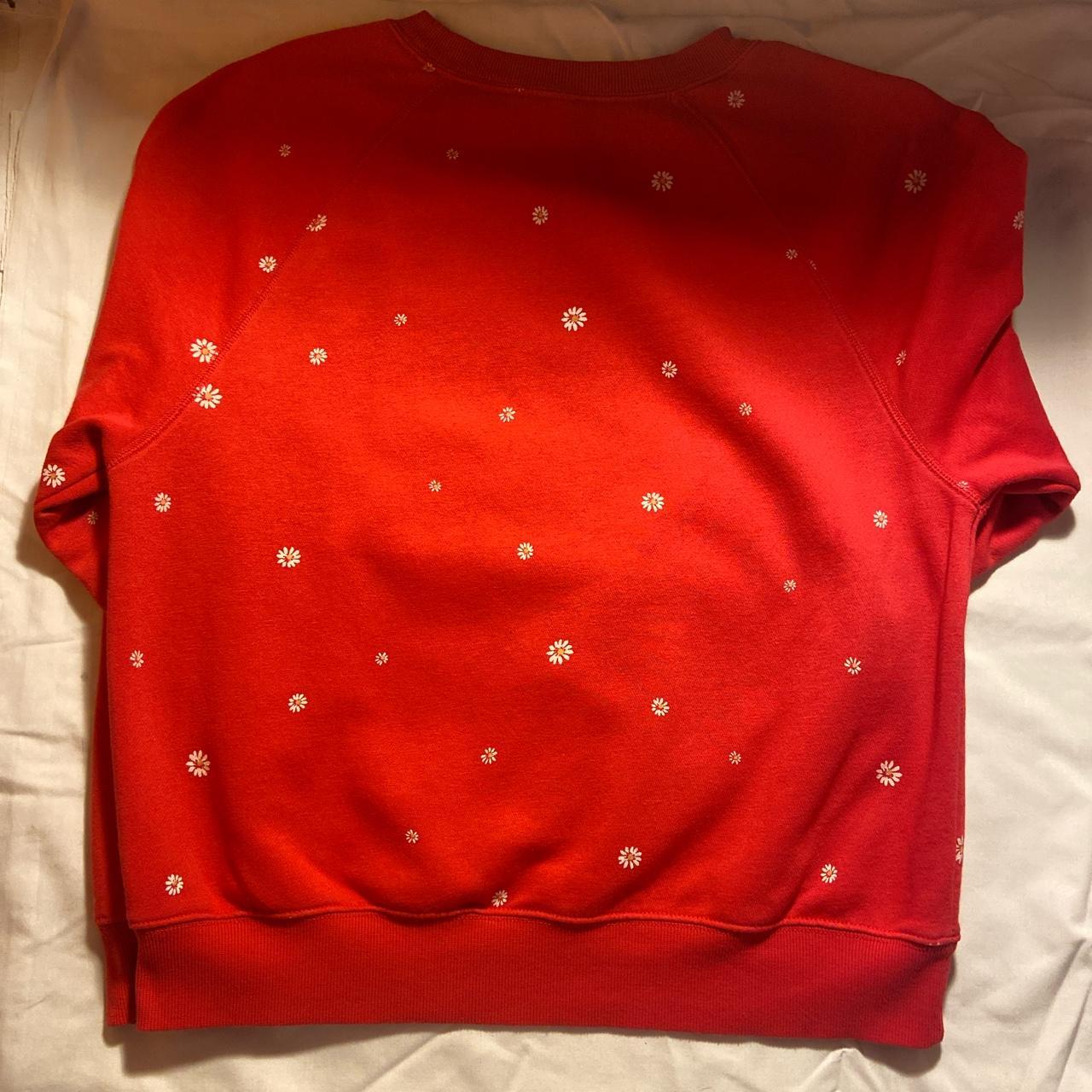 Old Navy Women's Red and White Sweatshirt Depop