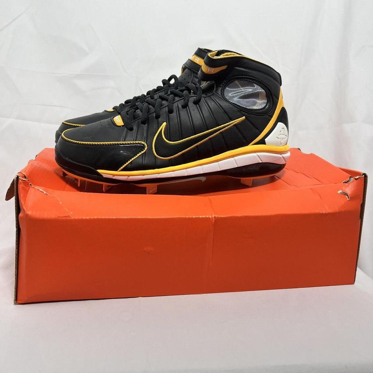 Black and yellow huarache 2k4 hotsell